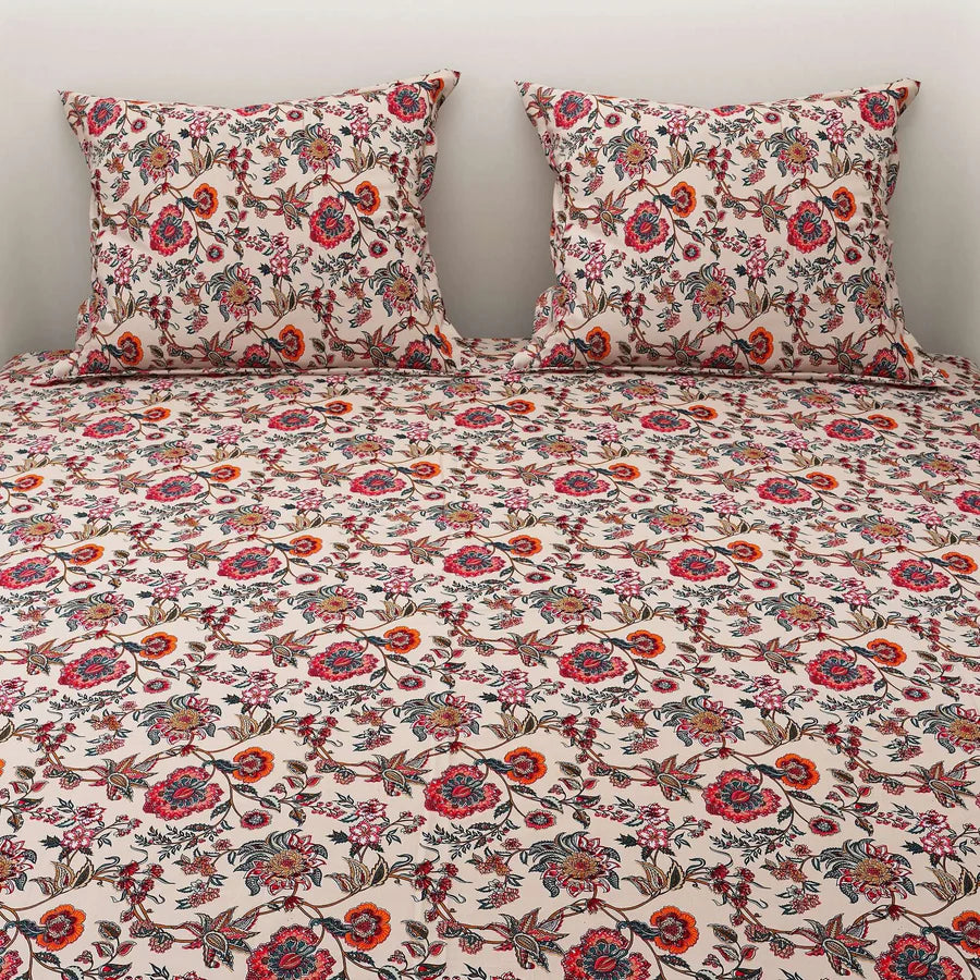 WSOKO Cotton 3 Piece Bed Sheet (1 Flat Sheet & 2 Pillowcase) Hotel Luxury Bed Sheets - Extra Soft Easy Fit - Breathable & Cooling Sheets King Size B&B (108"X108