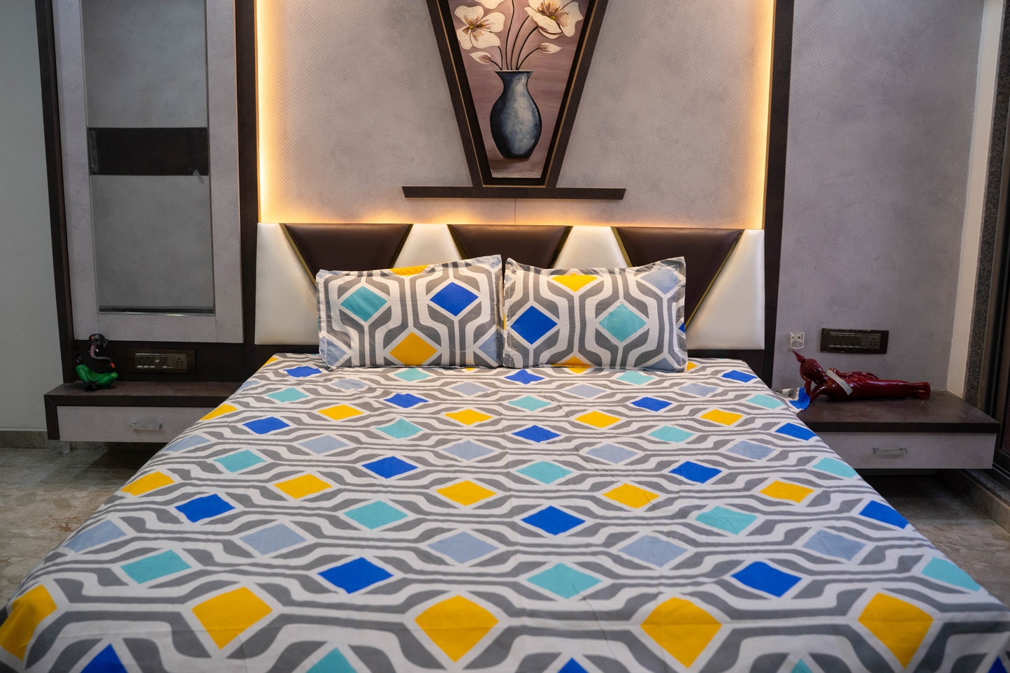 wsoko 300tc Soft Cotton Bedsheet for Double Bed, Size 90x100 inches with 2 Large Size Pillow Covers