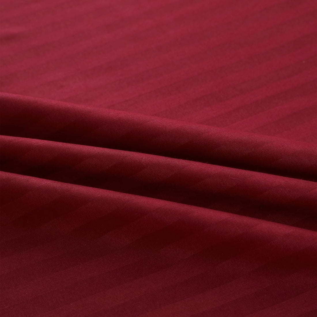 WSOKO 600 TC Premium Cotton Maroon Stripe Super King Bedsheet – 108 × 108 Inch