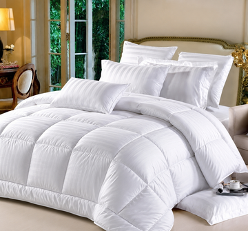 WSOKO White Premium Microfiber Satin Stripe All Season Comforter | King Size | 90 × 100 Inch | Hotel Quality