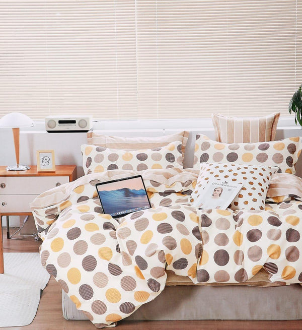 WSOKO COTTON Bedsheet with Pillow Covers, Stylish , Breathable & Durable All-Season Bedsheet for Home Bedroom Décor 108''X108''